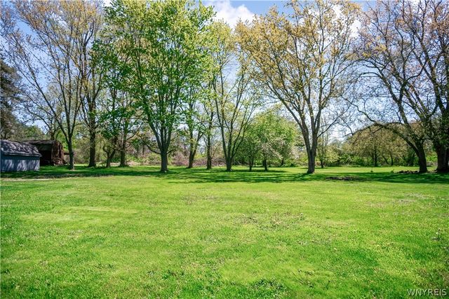 6277 Townline Road, Pendleton, NY 14120