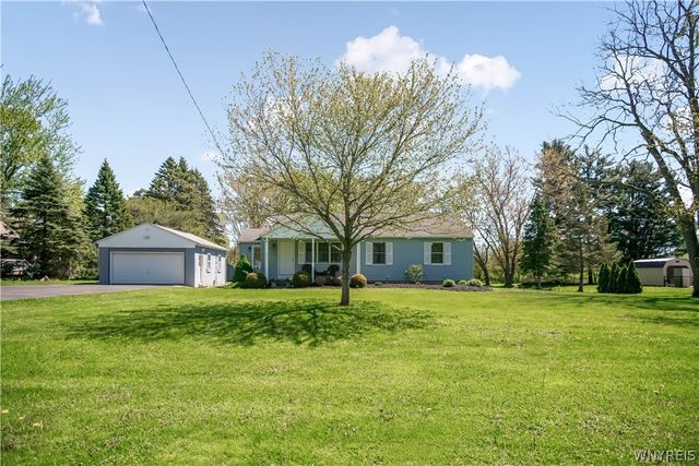 6277 Townline Road, Pendleton, NY 14120
