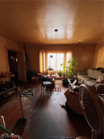 1286 E 134th Street, East Cleveland, OH 44112