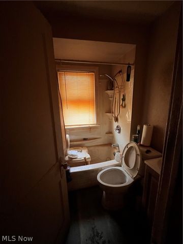 1286 E 134th Street, East Cleveland, OH 44112