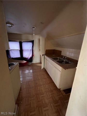 1286 E 134th Street, East Cleveland, OH 44112