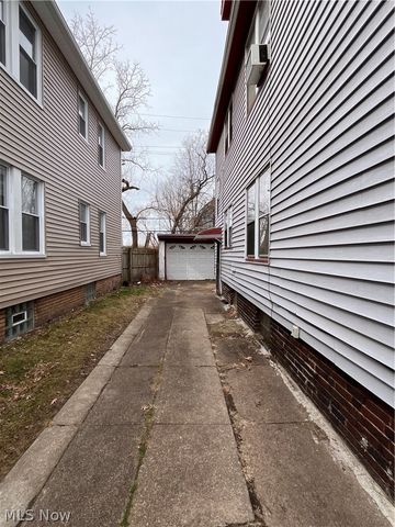 1286 E 134th Street, East Cleveland, OH 44112