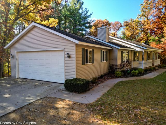 8110 S Basswood Drive, Brooks Twp, MI 49337