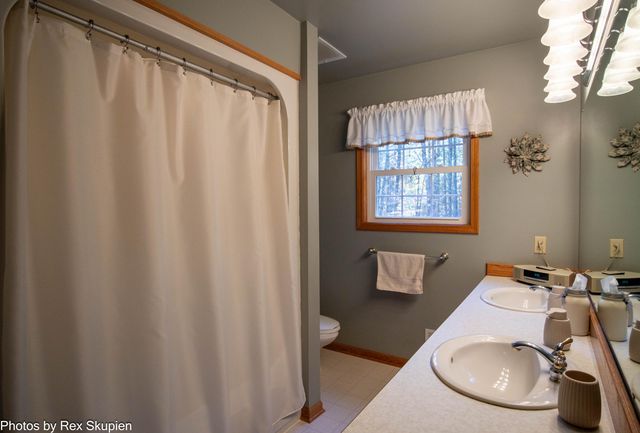 8110 S Basswood Drive, Brooks Twp, MI 49337