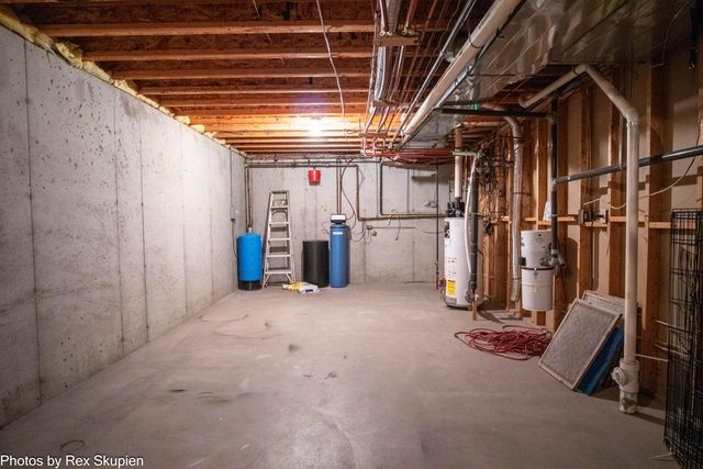 8110 S Basswood Drive, Brooks Twp, MI 49337