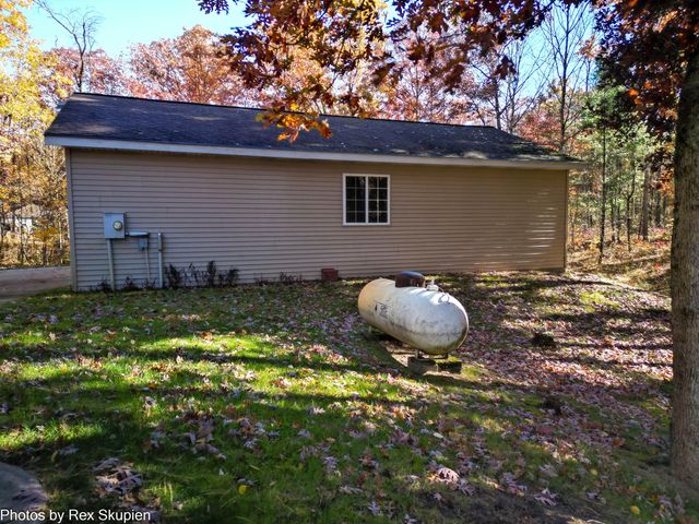 8110 S Basswood Drive, Brooks Twp, MI 49337