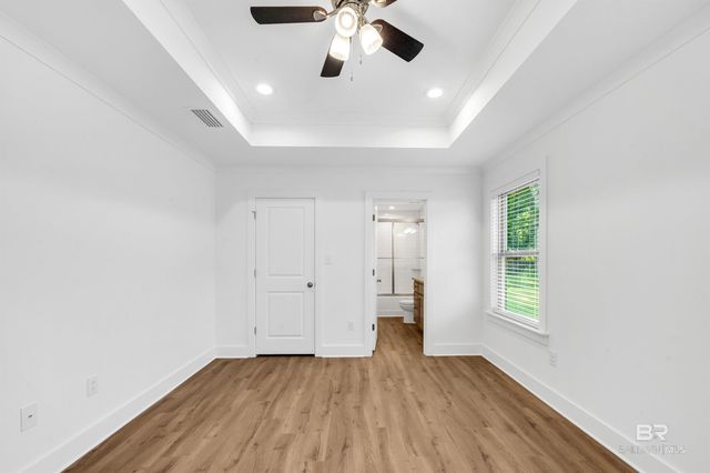 22037 8th Street, Silverhill, AL 36576