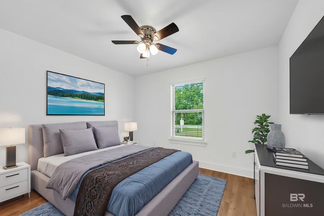 22037 8th Street, Silverhill, AL 36576