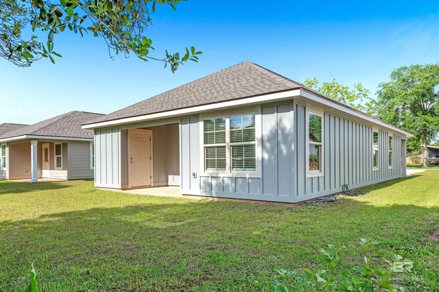 22037 8th Street, Silverhill, AL 36576