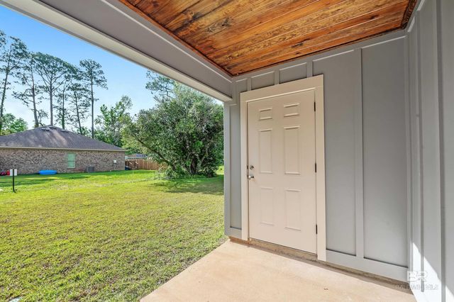 22037 8th Street, Silverhill, AL 36576