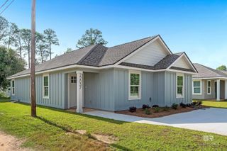 22037 8th Street, Silverhill, AL 36576