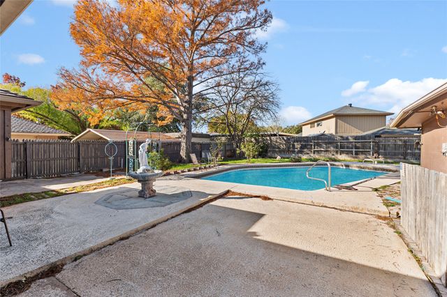 2533 Woodlake Drive, Abilene, TX 79606