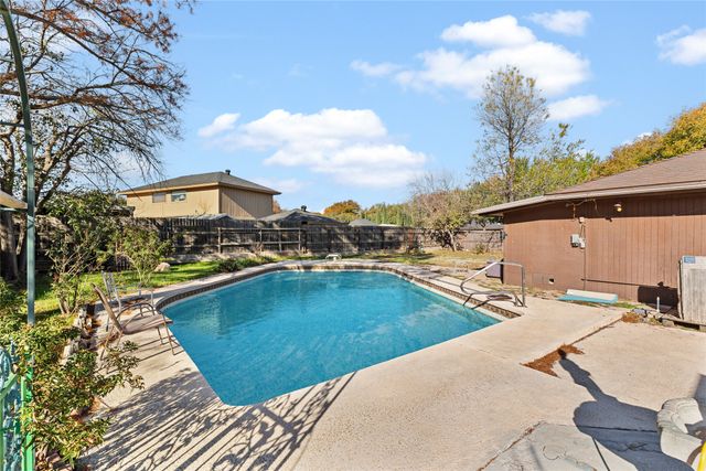 2533 Woodlake Drive, Abilene, TX 79606