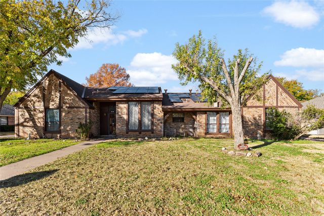 2533 Woodlake Drive, Abilene, TX 79606