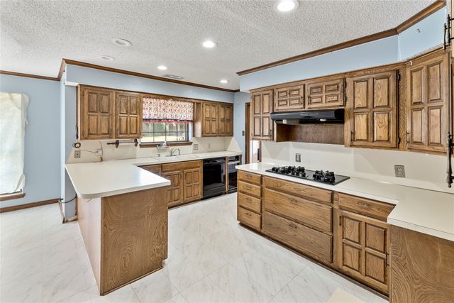 2533 Woodlake Drive, Abilene, TX 79606