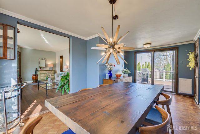 110 Normandy Road, Colonia, NJ 07067