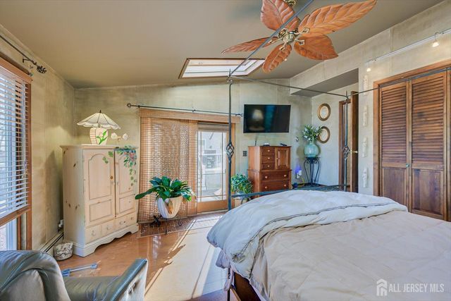 110 Normandy Road, Colonia, NJ 07067