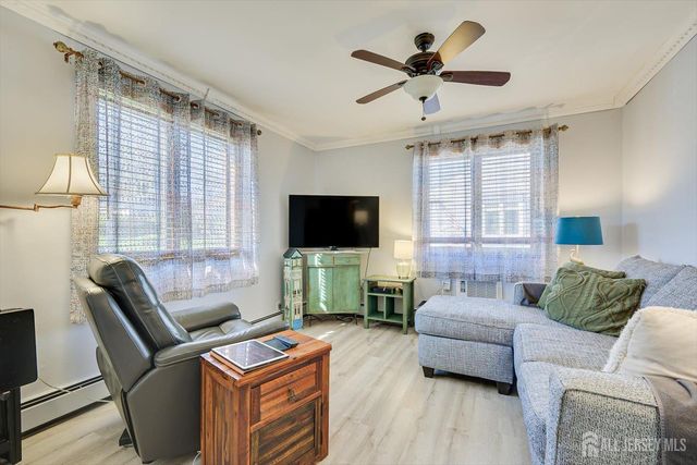 110 Normandy Road, Colonia, NJ 07067