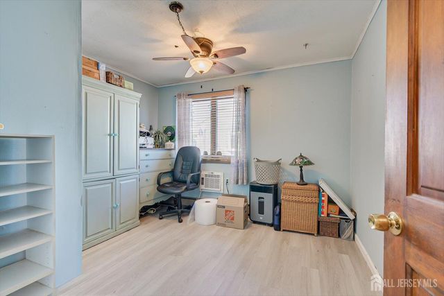 110 Normandy Road, Colonia, NJ 07067