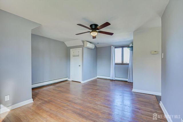 110 Normandy Road, Colonia, NJ 07067