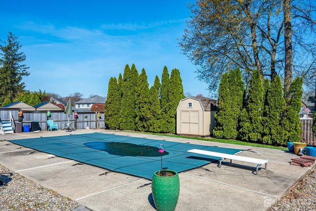 110 Normandy Road, Colonia, NJ 07067