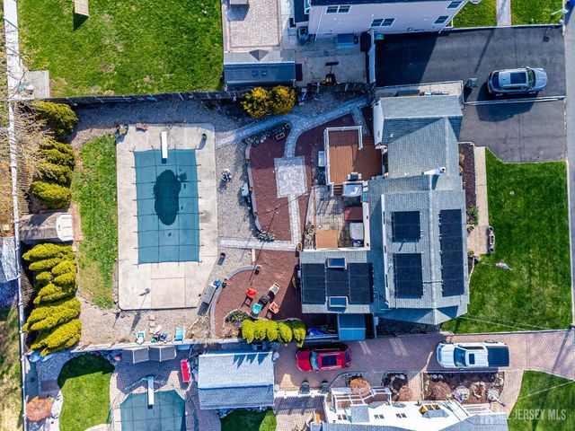 110 Normandy Road, Colonia, NJ 07067