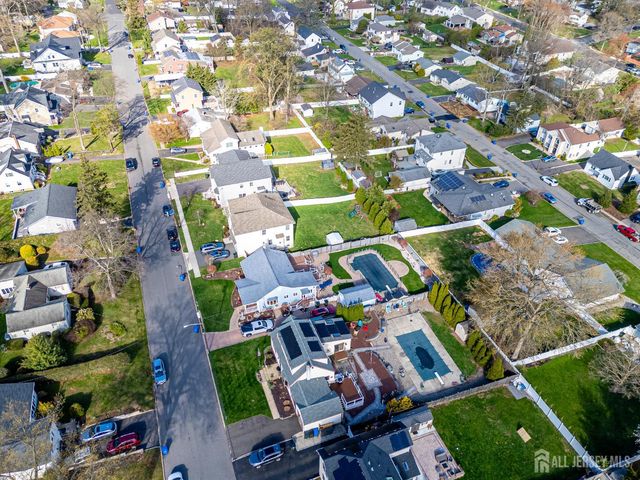 110 Normandy Road, Colonia, NJ 07067