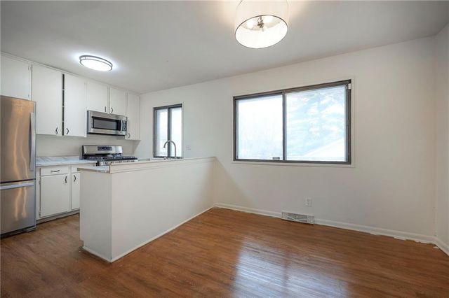 2903 NE 56th Terrace, Kansas City, MO 64119