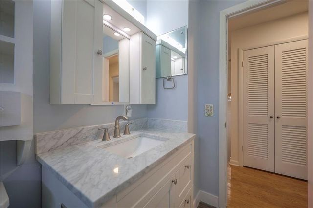 2903 NE 56th Terrace, Kansas City, MO 64119