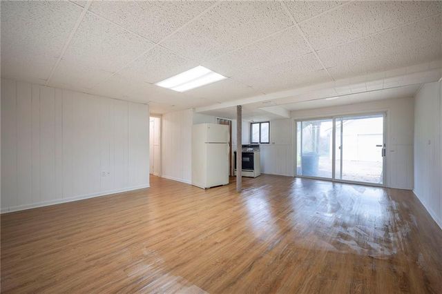 2903 NE 56th Terrace, Kansas City, MO 64119