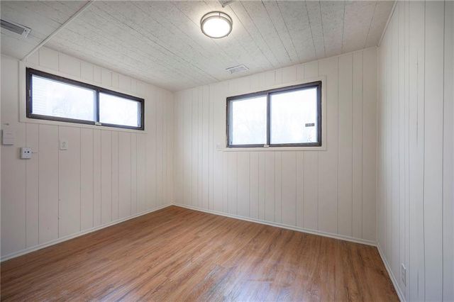 2903 NE 56th Terrace, Kansas City, MO 64119