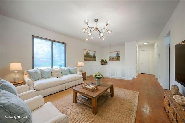 2903 NE 56th Terrace, Kansas City, MO 64119