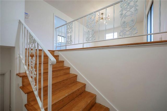 2903 NE 56th Terrace, Kansas City, MO 64119