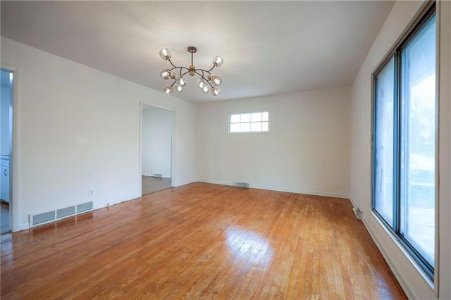 2903 NE 56th Terrace, Kansas City, MO 64119