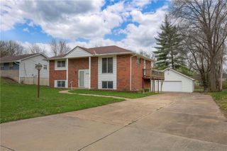 2903 NE 56th Terrace, Kansas City, MO 64119