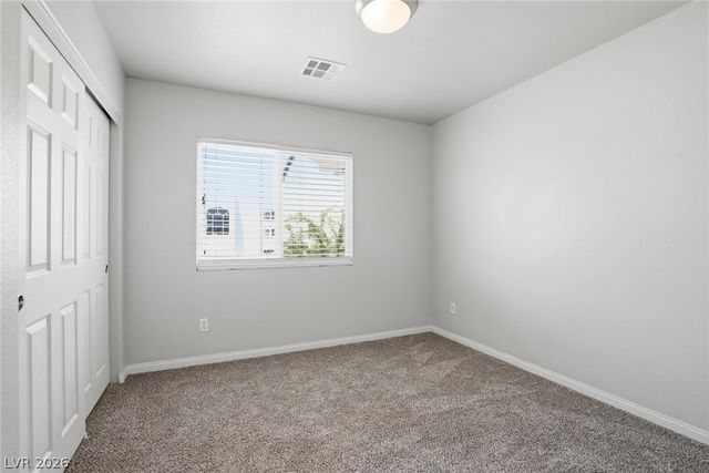 5976 Lazy Creek Avenue, Las Vegas, NV 89139