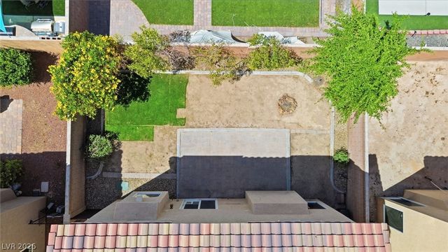 5976 Lazy Creek Avenue, Las Vegas, NV 89139
