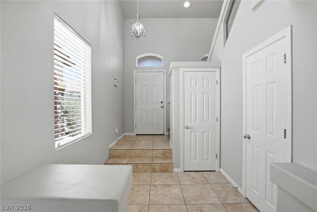 5976 Lazy Creek Avenue, Las Vegas, NV 89139