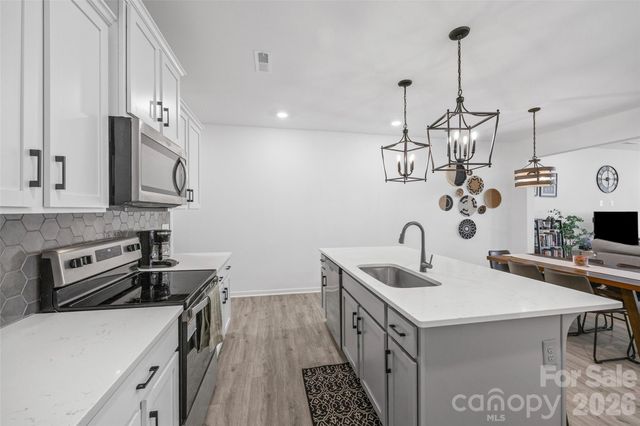 614 Candela Court, York, SC 29745