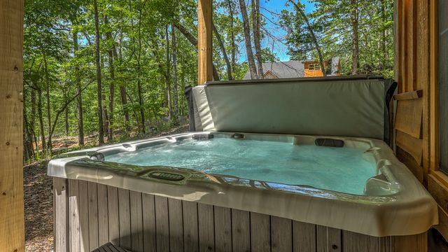 149 Heritage Drive, Mineral Bluff, GA 30559