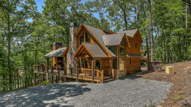 149 Heritage Drive, Mineral Bluff, GA 30559