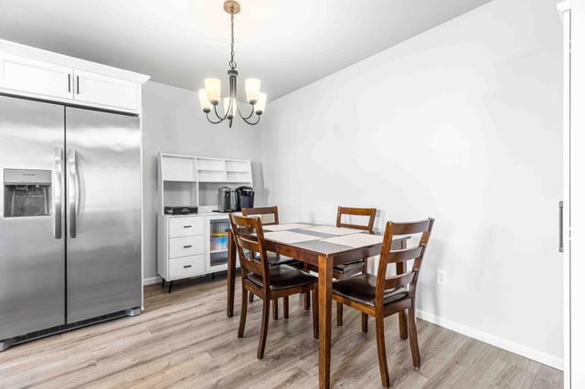 1445 68th Avenue S, Fargo, ND 58104