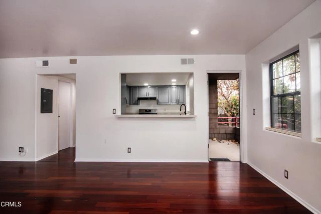 787 Magnolia Avenue 3, Pasadena, CA 91106