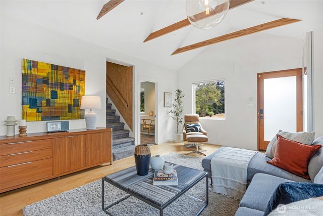 3112 S Hudson Street, Seattle, WA 98108