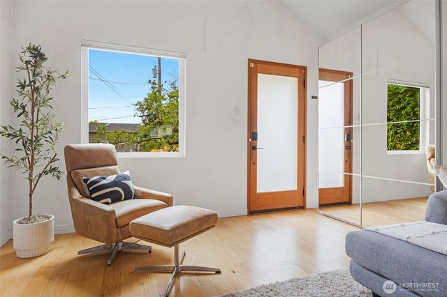 3112 S Hudson Street, Seattle, WA 98108
