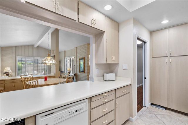 4525 N 66 Street 2, Scottsdale, AZ 85251