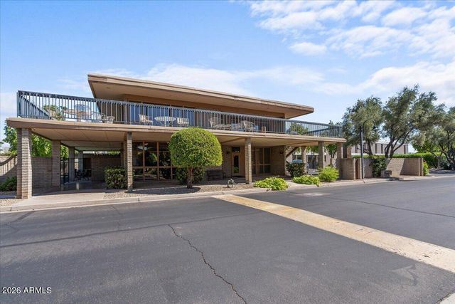 4525 N 66 Street 2, Scottsdale, AZ 85251
