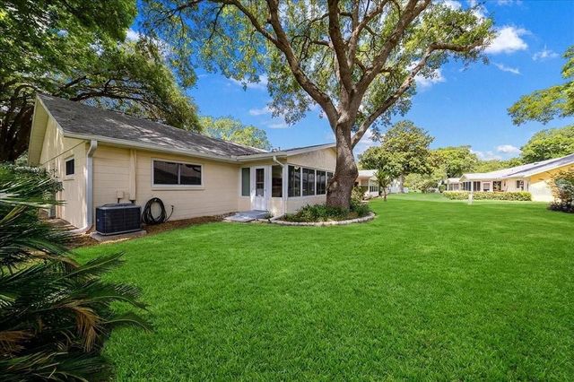 8889 SW 96TH STREET F, Ocala, FL 34481