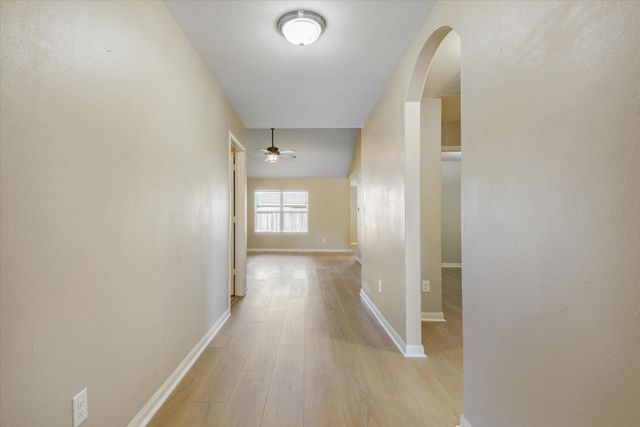 412 Hawks View Drive, La Marque, TX 77568