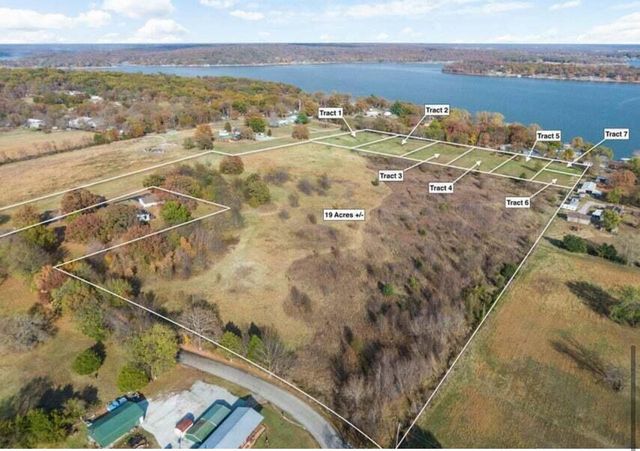 25177 S 613 Road, Grove, OK 74344